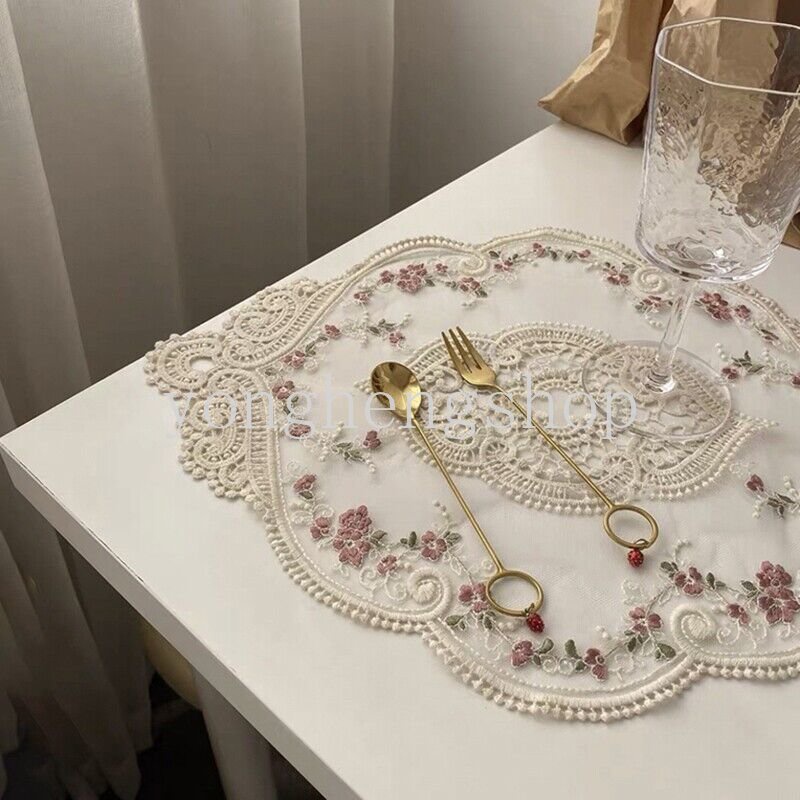 Khăn Trải Bàn Chống Bỏng Thêu Họa Tiết Phong Cách Châu Âu Cổ Điển