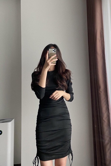 Đầm len tăm body tay dài rút dây hai bên phong cách sang chảnh