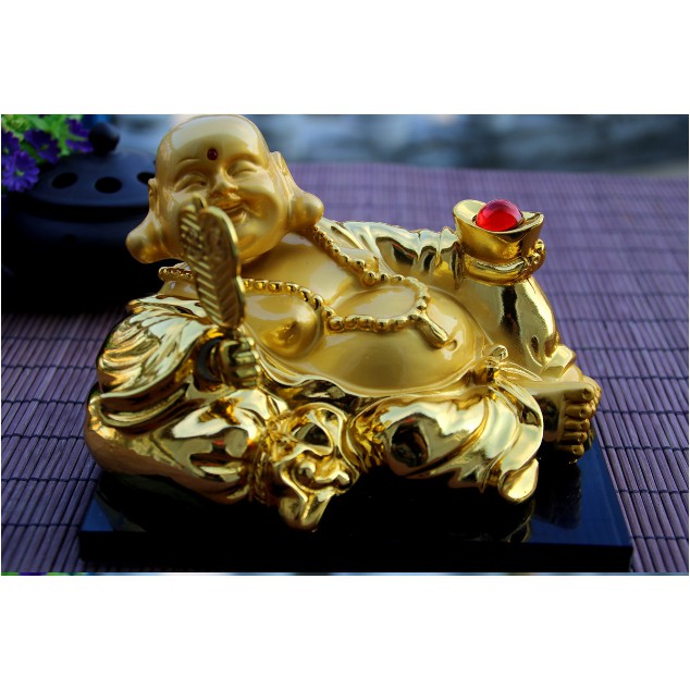 nước hoa xe hơi, phong thủy ô tô, tượng trang trí ô tô, tượng phật Di Lặc nằm quạt