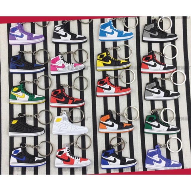 Móc khoá giày jordan 1 sport
