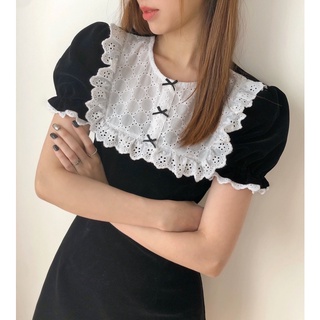 JANET STUDIO • Đầm nhung đen phối ren
