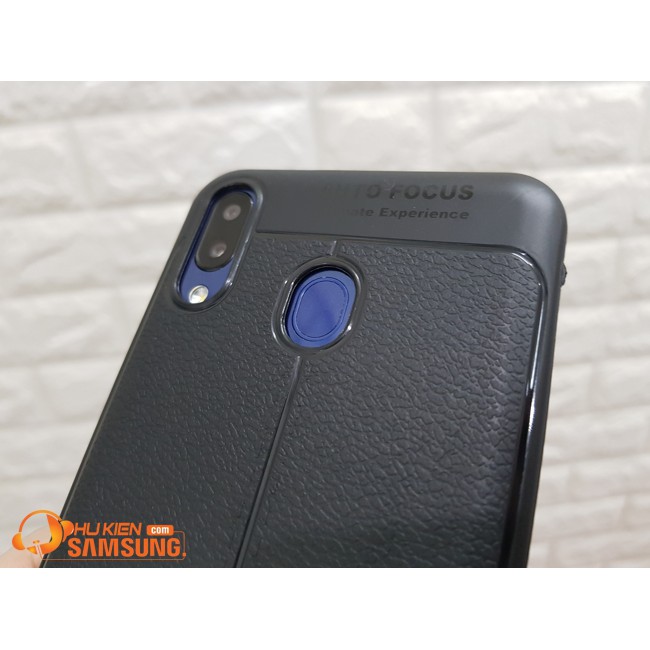 Ốp lưng Auto Forcus dẻo cho Samsung Galaxy M20