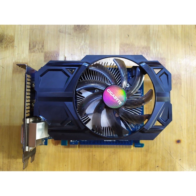 VGA Giga GTX750ti khủng giá thơm cho anh em ai cũng mua được