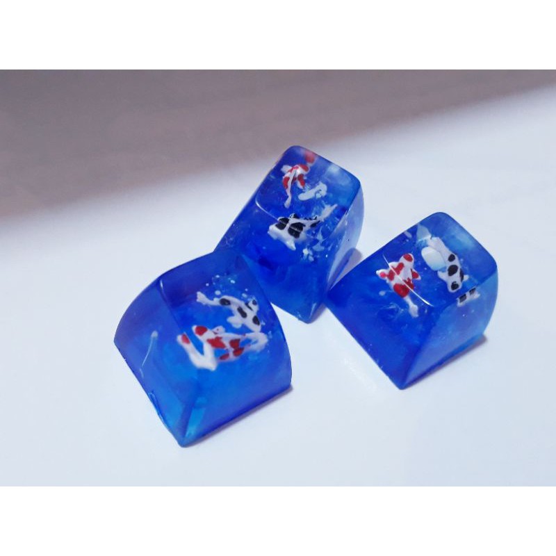 Keycap artisan cá koi SA R1 trang trí bàn phím cơ gaming.