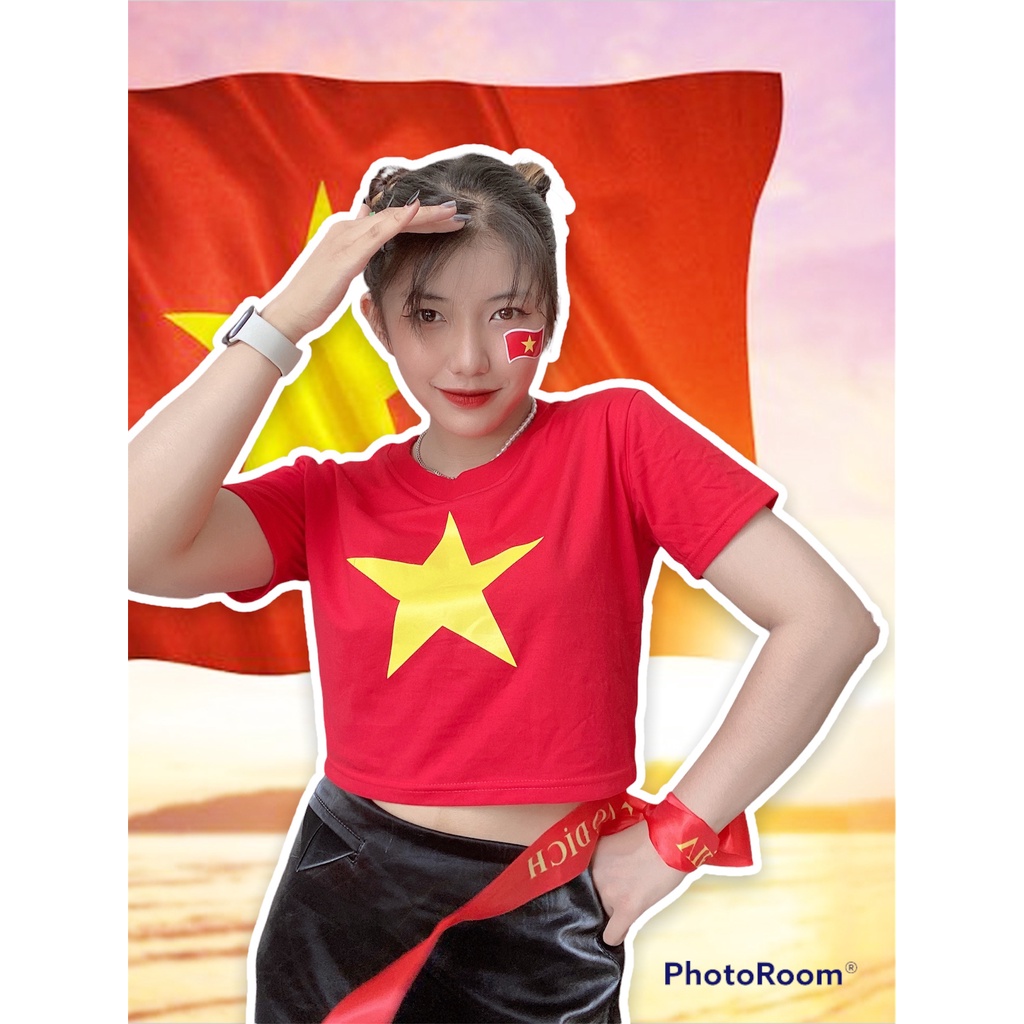 ÁO THUN CROPTOP CỜ ĐỎ SAO VÀNG NỮ CỔ ĐỘNG ĐẶC BIỆT CÓ HỎA TỐC HCM VẢI ĐẸP CR22211