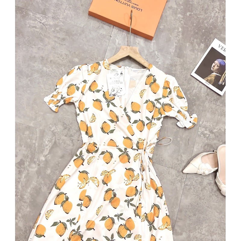 VNU143 - VÁY LEMON DRESS CỔ TIM CHÂN BÈO