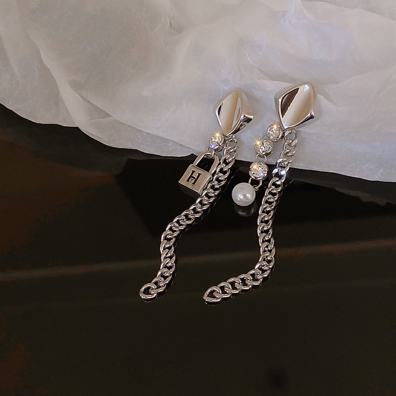 Bông Tai Tua Rua Đính Ngọc Trai Phong Cách Harajuku Thời Trang