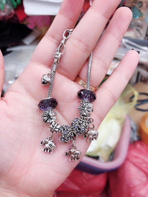 Vòng charm bạc Thái