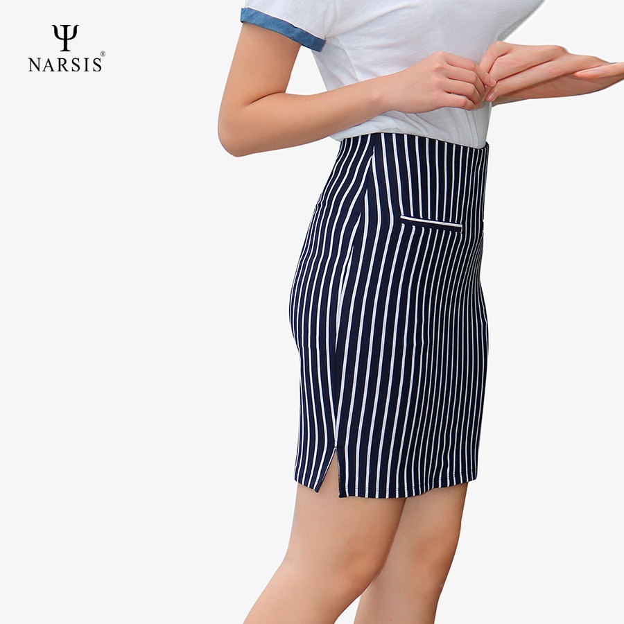 Chân váy nữ Narsis B8019 kẻ sọc