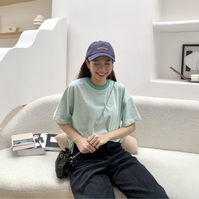 Sibling House - Áo thun sọc thêu hình mặt cười Smile tee