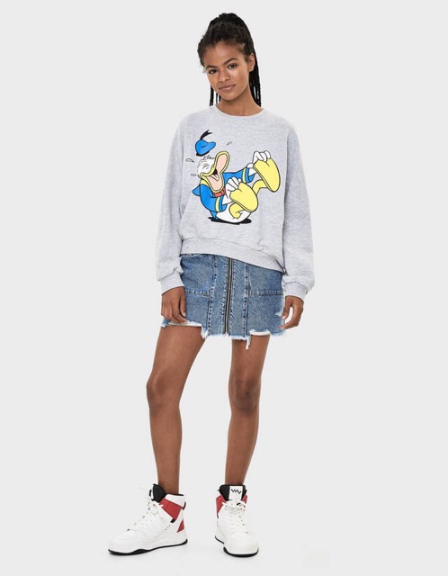 Hoodie xuất xịn, chất vải mịn đẹp, giá 320 k giảm 60% còn 130k