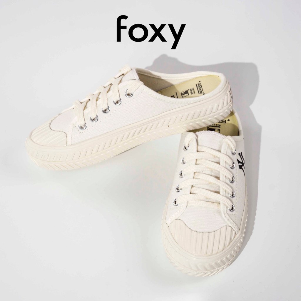 Giày Sục Thể Thao Nữ Dáng Mules Hở Gót Màu Trắng Basic Đế Cao 3cm Foxy - FOM003