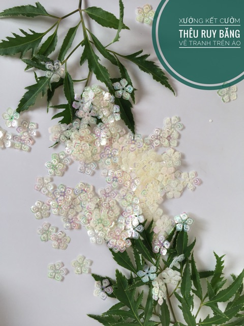 Hạt kim sa hoa dập vân 8mm