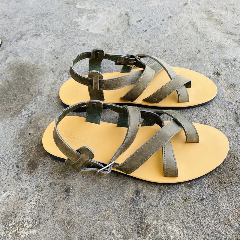 Dép Sandal Unisex cao cấp Da Bò Thật Sandal xỏ ngón nam nữ chuẩn kiểu Hàn Quốc Trẻ Trung Atshoes AT40(Rêu)