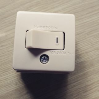 Công tắc nổi Panasonic