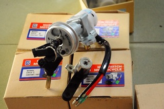 Ổ khoá 8 cạnh xe Yamaha