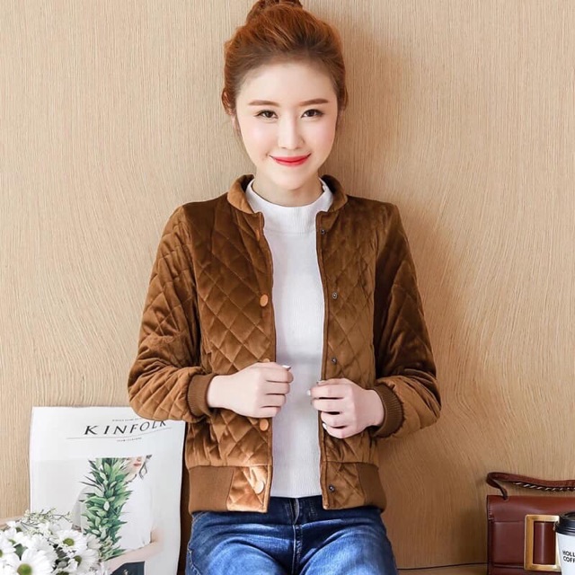 [Hàng oder 10-15ngày về] Áo bomber nhung hoạ tiết trám siêu xinh (có sẳn màu đen sz L) | BigBuy360 - bigbuy360.vn