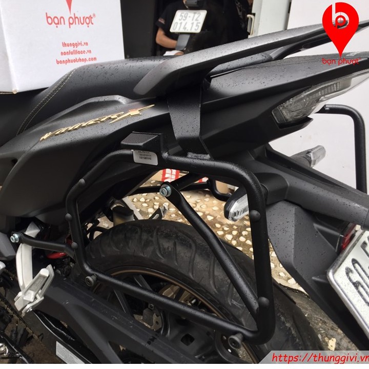 Bộ Baga Givi Gắn Thùng Hông Givi Cho Xe Honda Winner Và Winner X V1, V2, V3 - Baga Hông GIVI SBL RS150R - Bạn Phượt