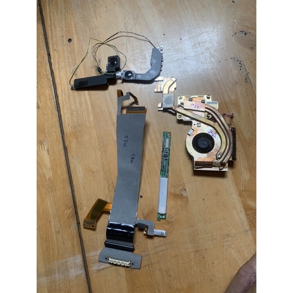 linh kiện cho laptop lenovo thinkpad t500 cáp màn loa fan tản nhiệt
