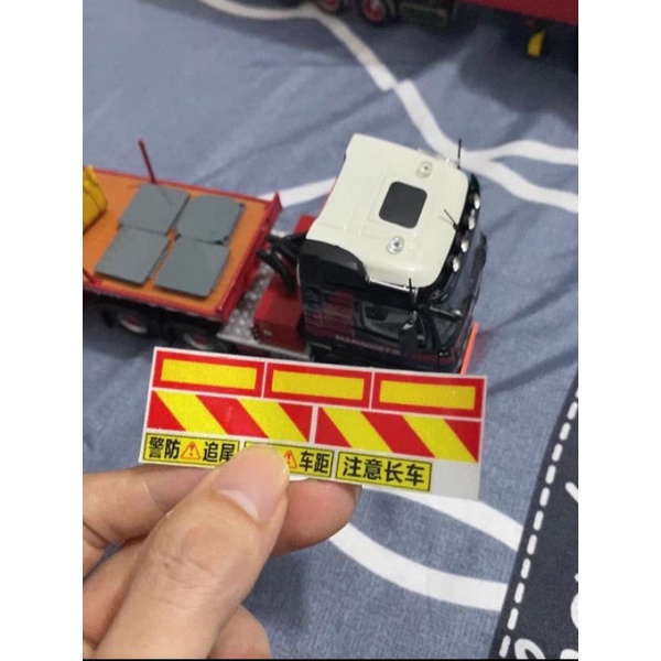 Hình dán phản chiếu dành cho xe tải mô hình