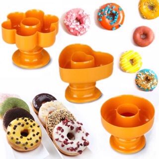 Khuôn donut nhiều mẫu