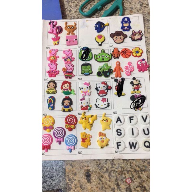 STICKER / JiBITZ GẮN DÉP CROCS , DÉP CÁ SẤU,SỤC. 95