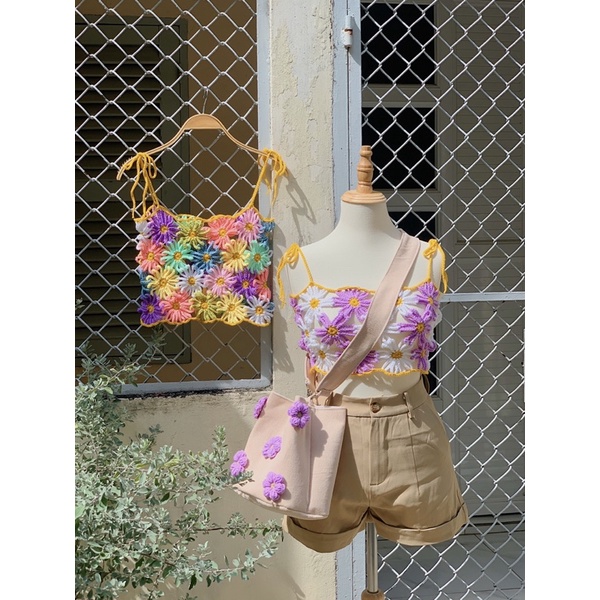 Áo croptop móc len hoa MADEBYTIM