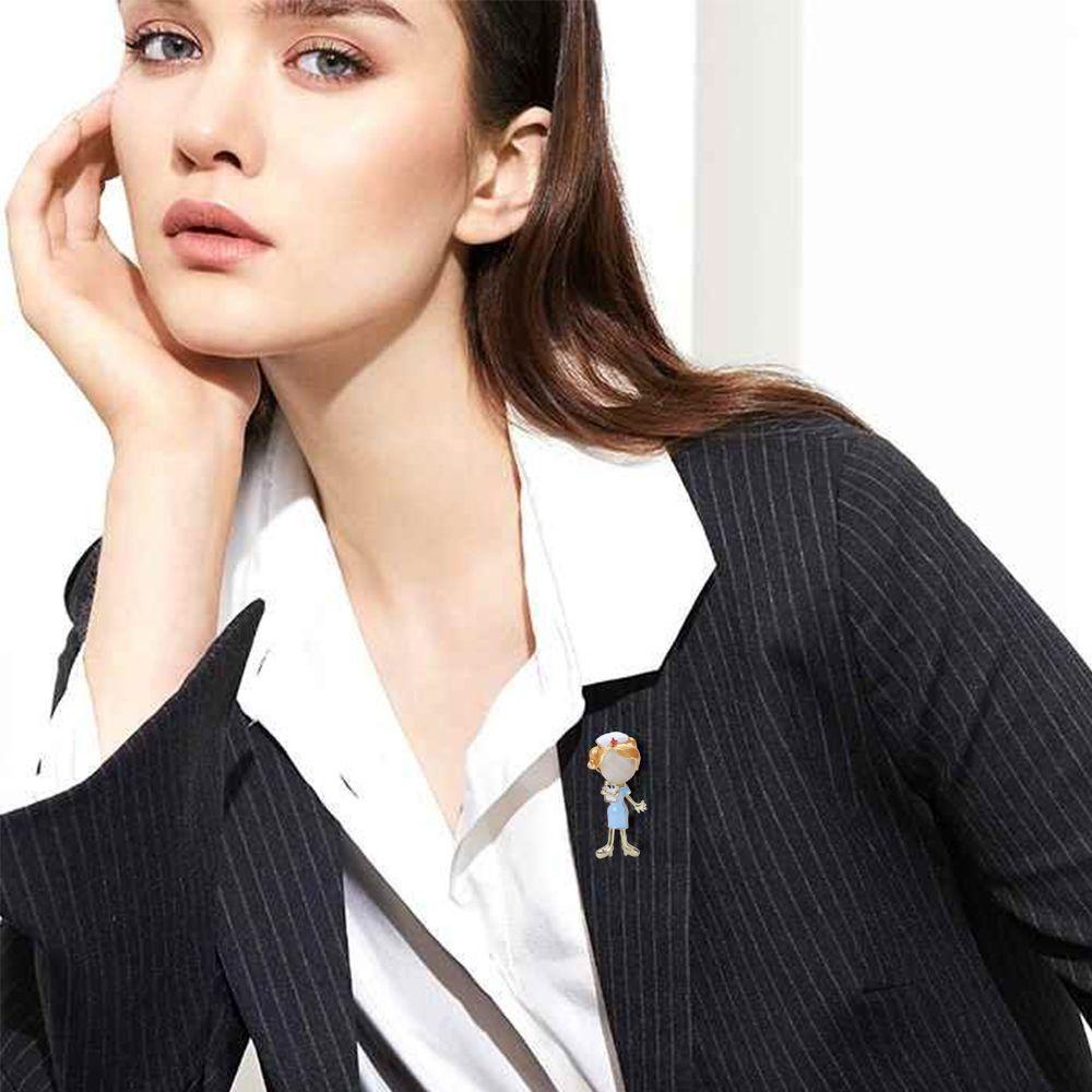 Trâm Cài Áo Hình Y Tá Nhật Bản Đáng Yêu Cho Nữ
