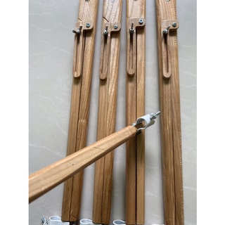 Compa Gỗ Dành Cho Giáo Viên ( Kẹp Phấn và Bút Lông )