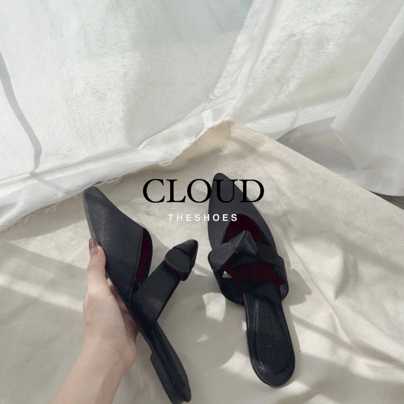 Flat mũi nhọn nơ
