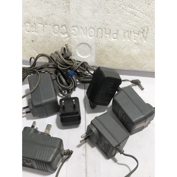 Sạc điện thoại mẹ bồng con panasonic