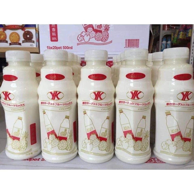 Sữa chua uống vị dừa Wahaha Yoko Nhật Bản chai 500ml