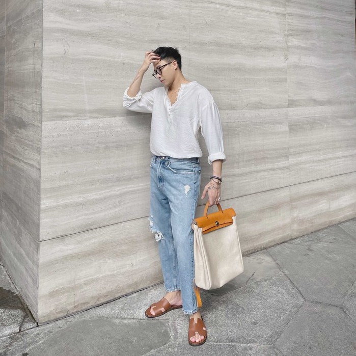 Áo sơ mi linen dài tay cổ tàu thêu hoạ tiết SS21 UNCLÉ Unfinish Logo Shirt | BigBuy360 - bigbuy360.vn
