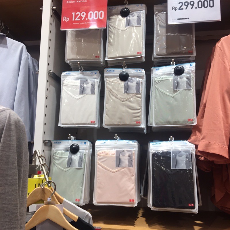 Uniqlo Áo Hai Dây Thời Trang Xinh Xắn Cho Nữ