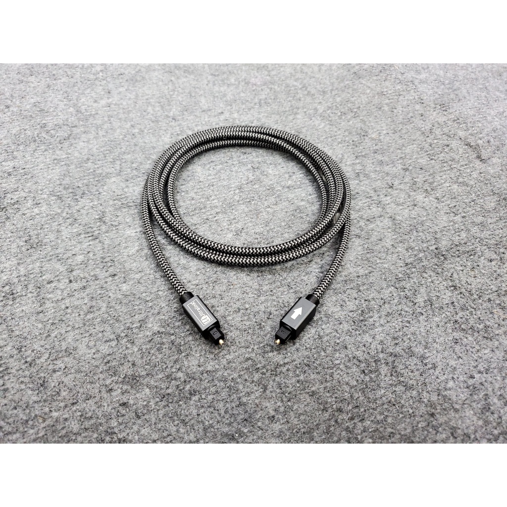 Dây quang học Optical Ultralink Canada Cao Cấp.
