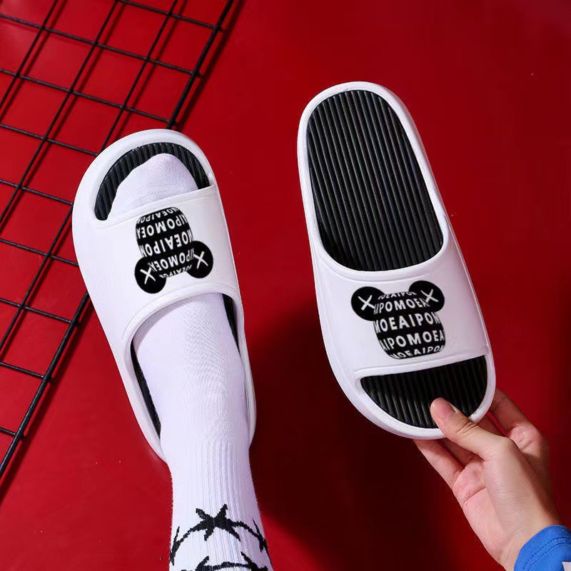 Dép quai ngang nữ và nam đế cao,dép bánh mì đúc nguyên khối hình gấu kute mẫu mới năm nay