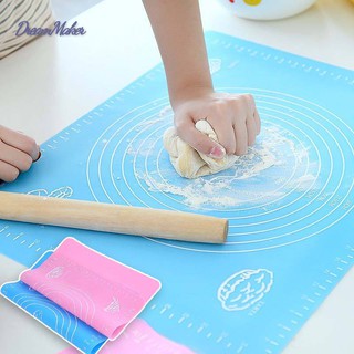 Thảm silicon nhào bột làm bánh có thước đo tiện lợi