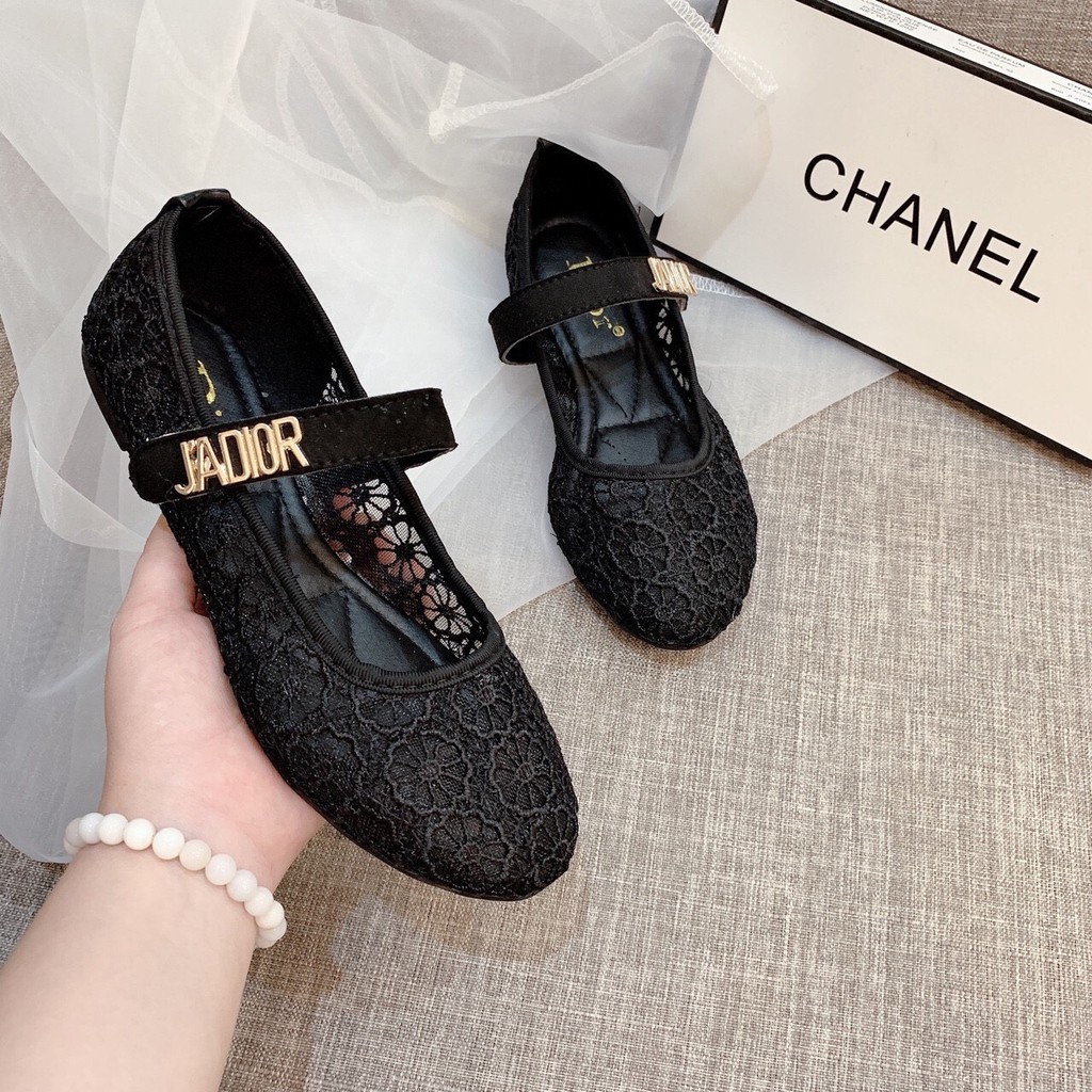 GIÀY BÚP BÊ LƯỚI HOA DÁNG CỔ ĐIỂN VINTAGE KHUY NGANG