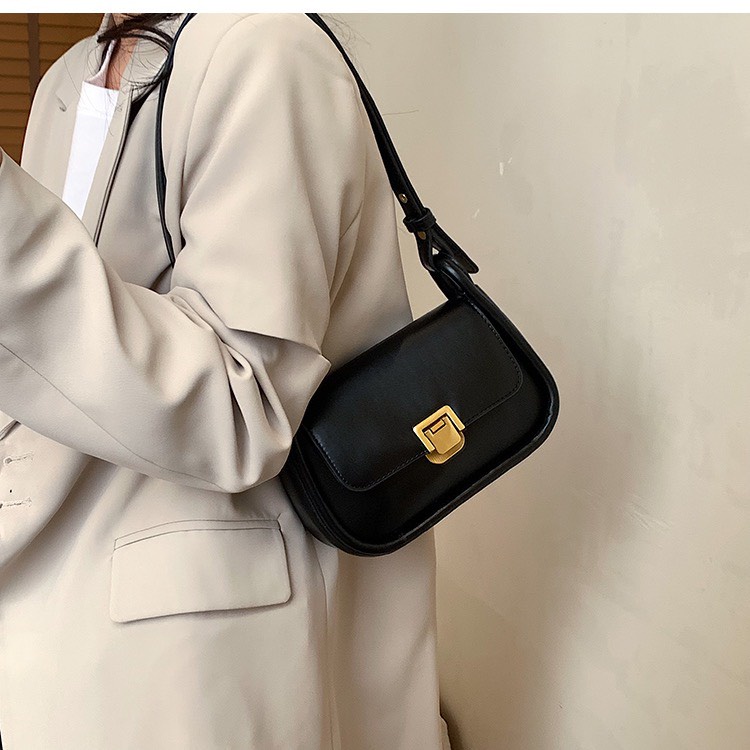 Túi xách đeo chéo nữ giá rẻ đẹp đi chơi phong cách thời trang hàn quốc dễ thương cute DC34