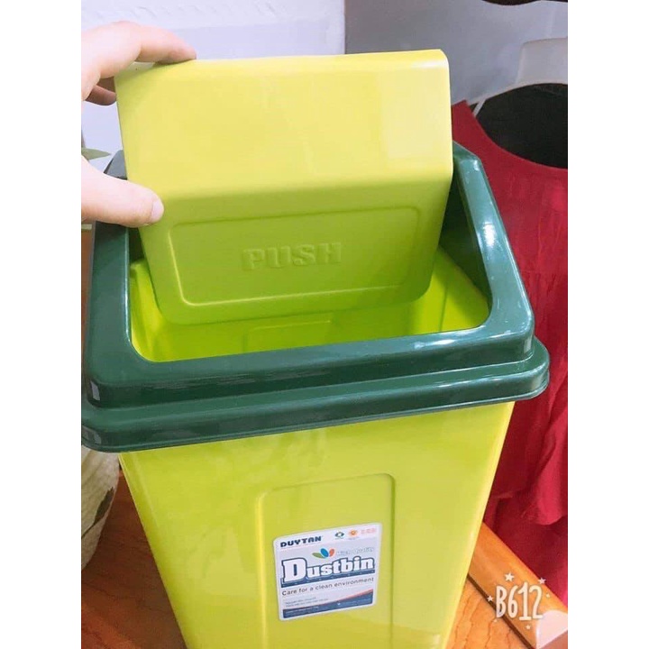 Thùng rác nắp lật nhựa Duy Tân - Loại trung