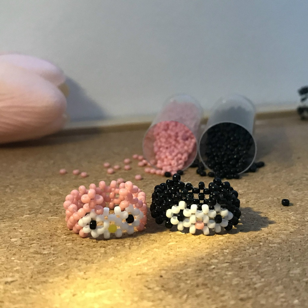 Nhẫn hạt cườm miyuki handmade nhiều màu sắc, mẫu mã xinh xắn