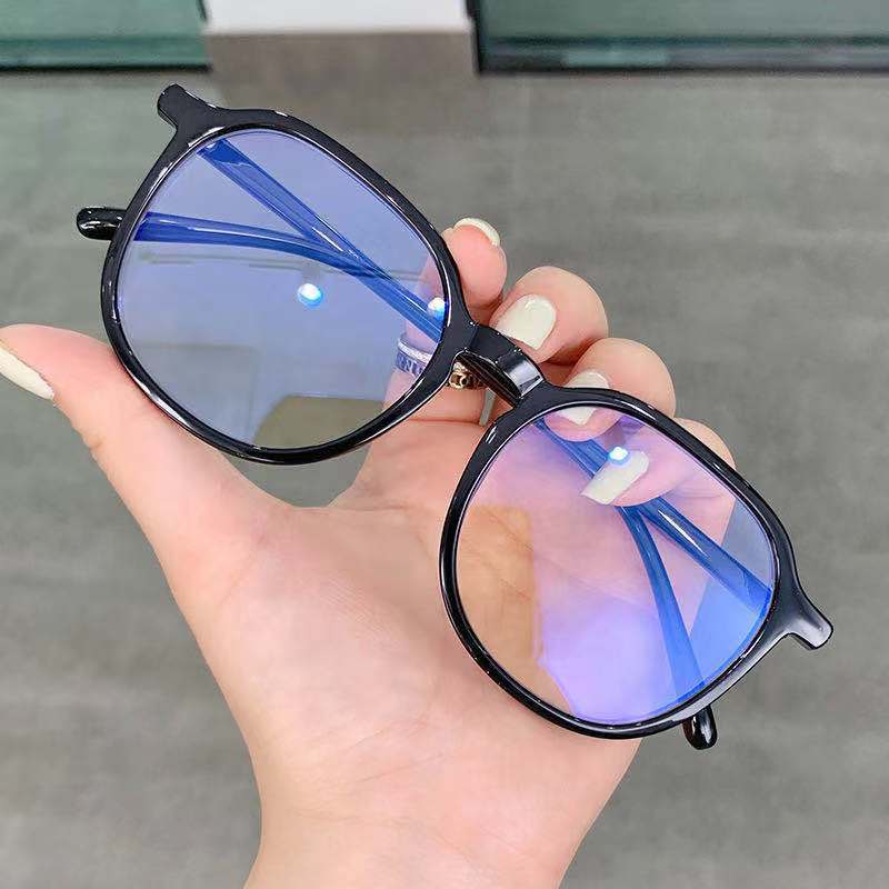 Kính Mát Đổi Màu Chống Bức Xạ Thời Trang Cho Nam Và Nữ