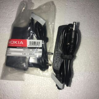 Sạc nokia chân tròn to. Cho các máy 110i,..