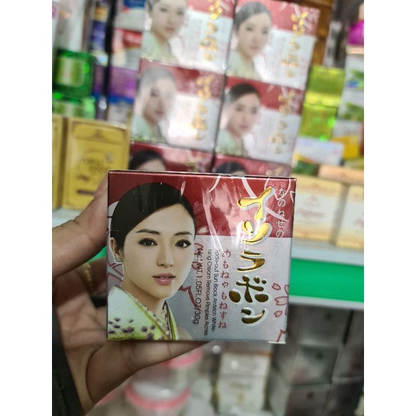 Kem Luxury ngừa thâm nám trắng da KEM ĐẶC _ NHẬT