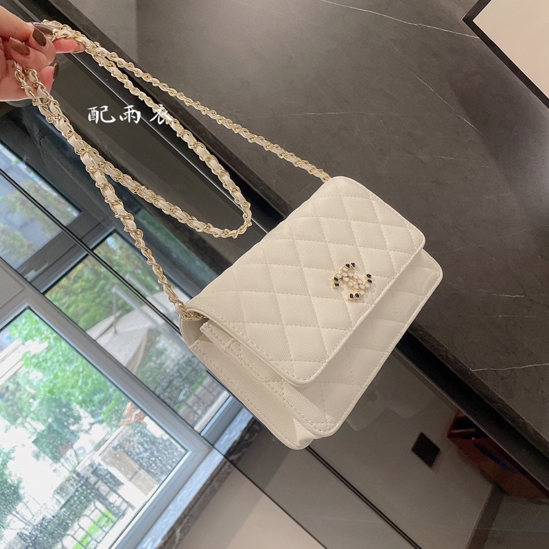 Túi xách nữ cao cấp Chanel Woc size 19cm chất da hạt khoá mix cùng màu túi