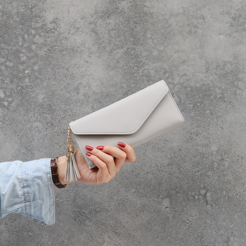 Ví dài cầm tay đa năng gắn dây trái tim đơn giản thời trang cho nữ IELGY