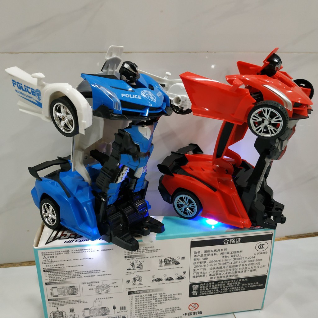 Xe Ô Tô Điều Khiển Từ Xa, Biến Hình Thành Robot . Các Bé sẽ mê ngay đấy ạ.
