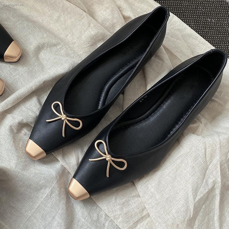 ✴▧2021 early spring new black series Han Dongdaemun pointed round buckle bow rivet single shoes high heels commuter OL