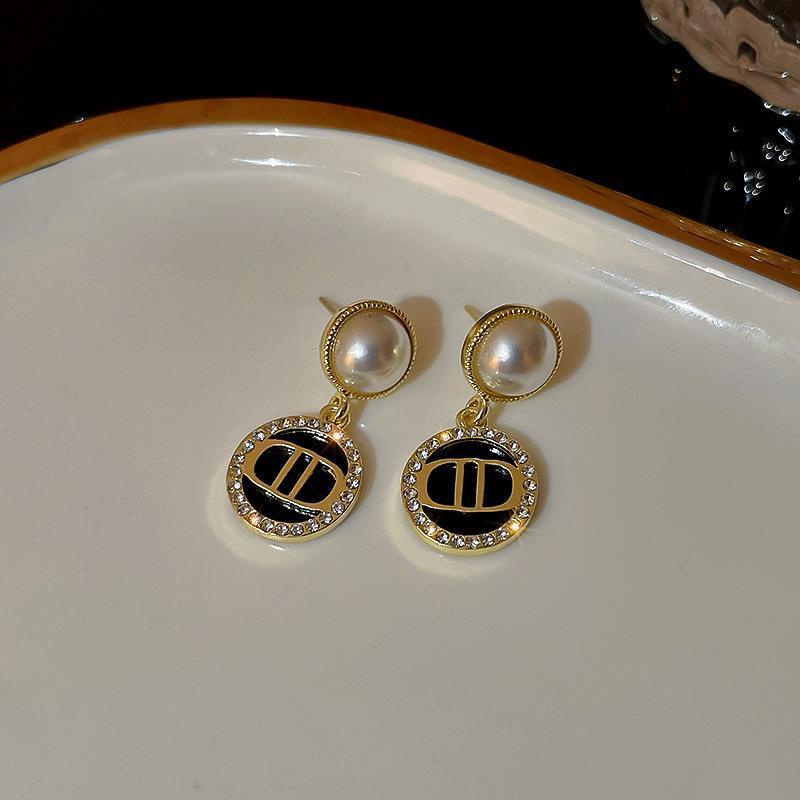 Bông Tai Hình Tròn Đính Đá Và Ngọc Trai Giả Phong Cách Retro 2022