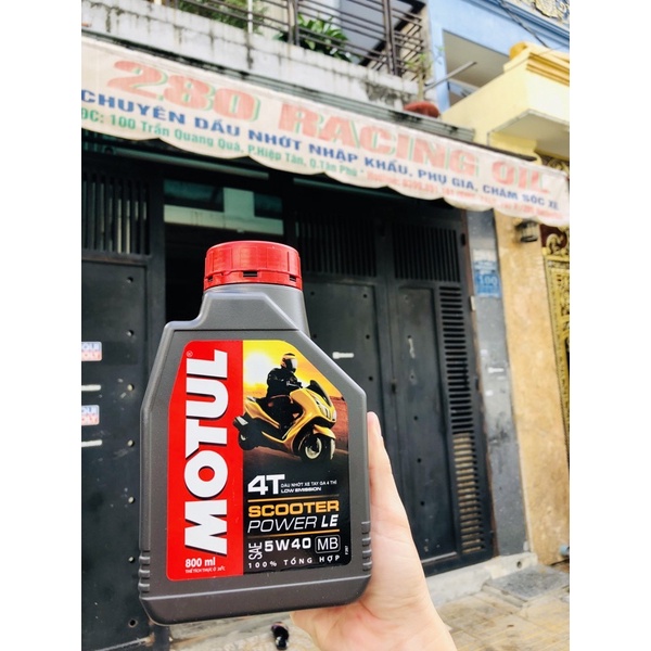 Nhớt Motul Scooter Power LE 5w40 800ml (tay ga)